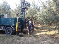 02 Wiercenie świdrem sipralnym w rurach osłonowych